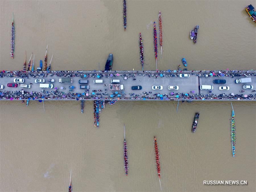 Гонки драконьих лодок в уезде Миньхоу