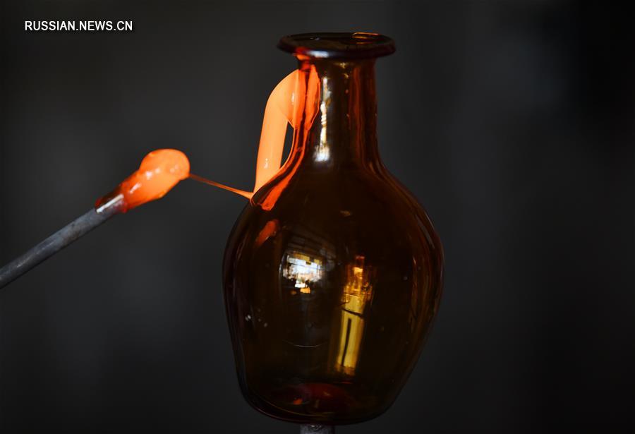 （新华视界）（5）古老的玻璃制作技艺