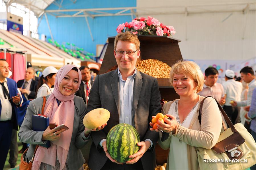 В Узбекистане проходит международный инвестиционный форум Doing Business with Namangan