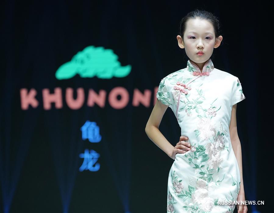 Шоу детской одежды от бренда Khunone в Циндао