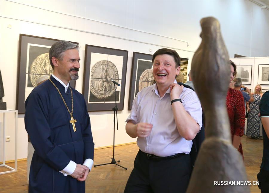 Арт-проект "Наш край любимый -- Беларусь" стартовал в Национальном историческом музее 