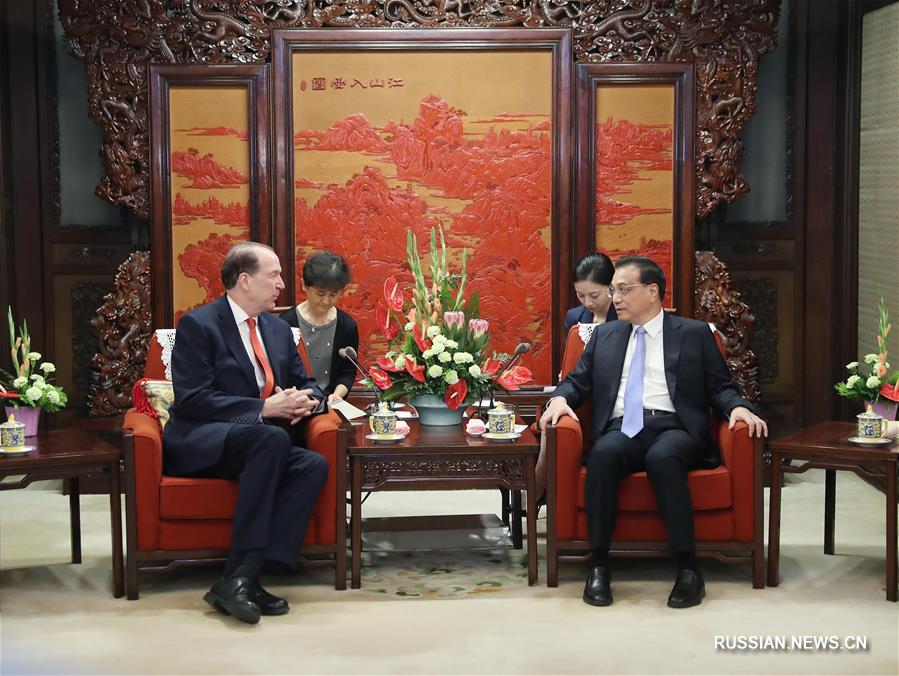 Ли Кэцян встретился с президентом Всемирного банка