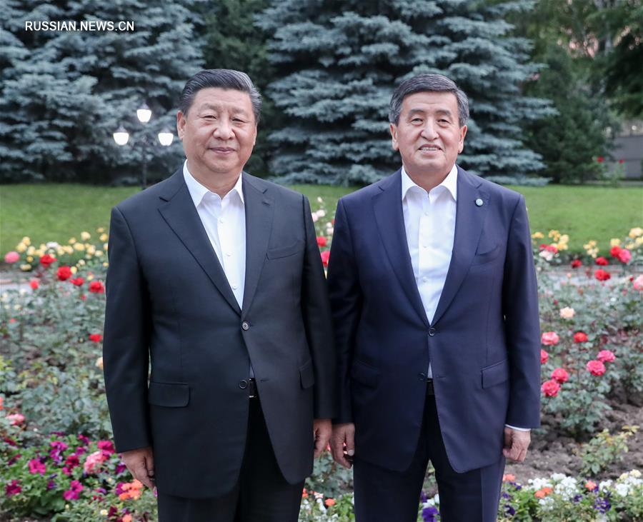 （时政）习近平会见吉尔吉斯斯坦总统热恩别科夫