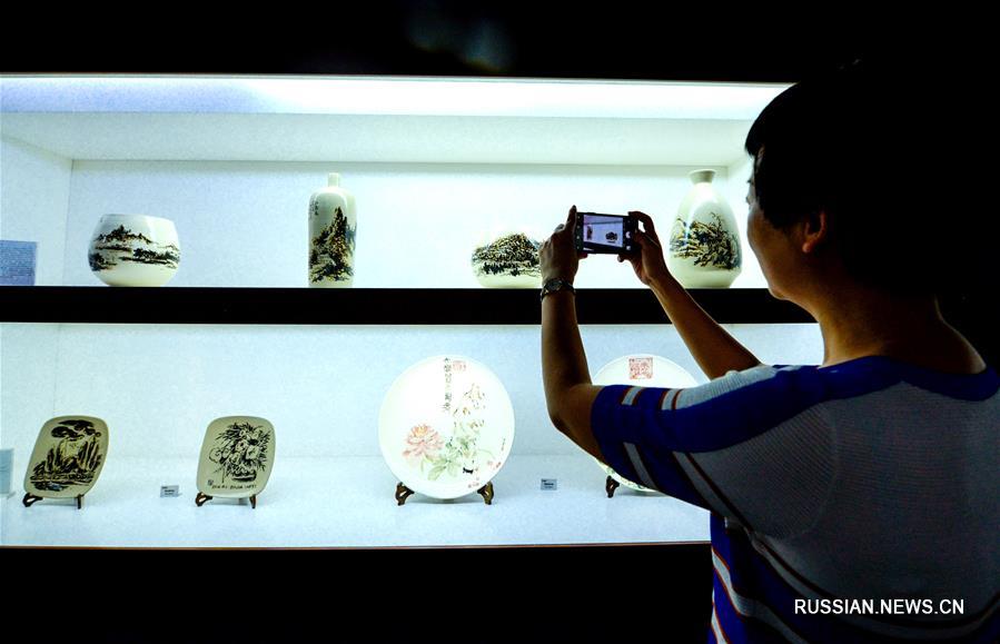 Тысячелетний блеск древнего искусства обжига цычжоуской керамики в провинции Хэбэй