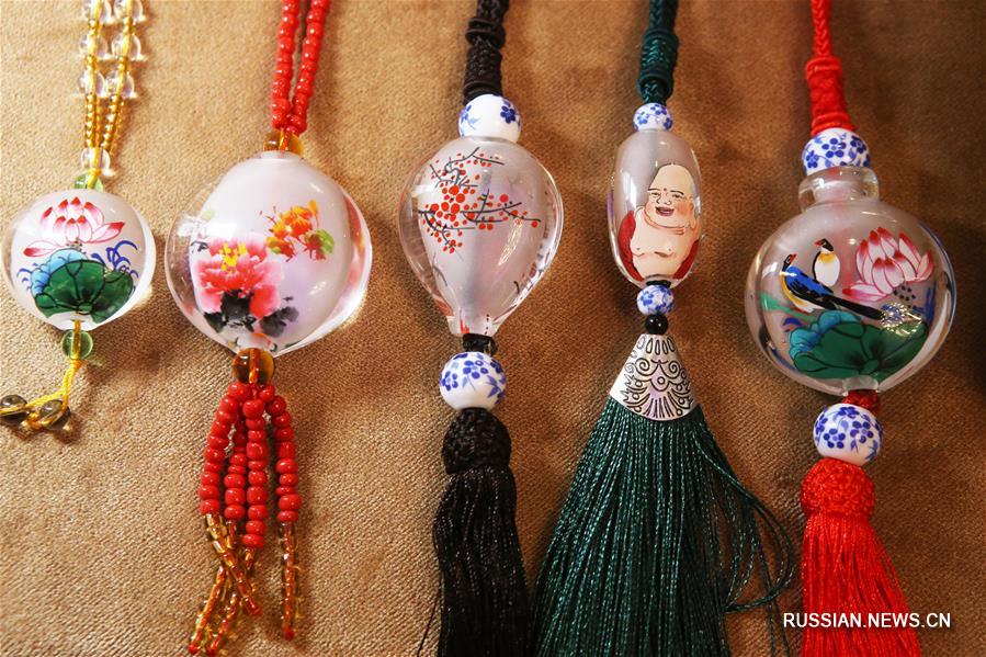 Выставка китайских мастеров из провинции Шаньдун проходит в Киеве