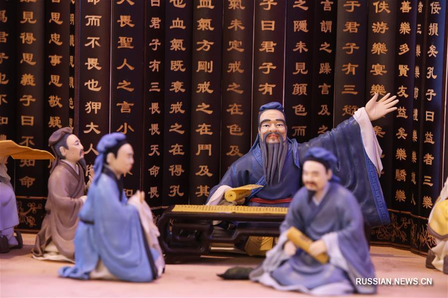 Выставка китайских мастеров из провинции Шаньдун проходит в Киеве