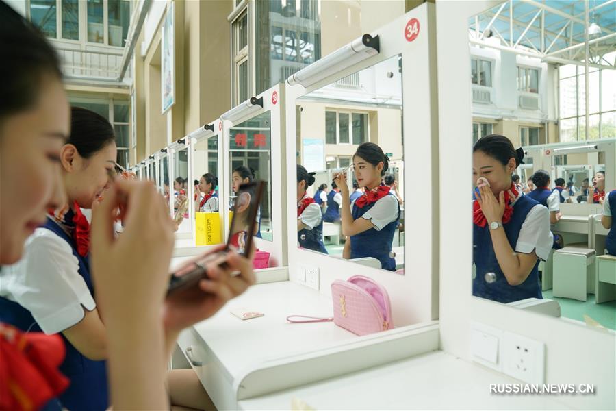 Подготовка бортпроводниц в Харбине