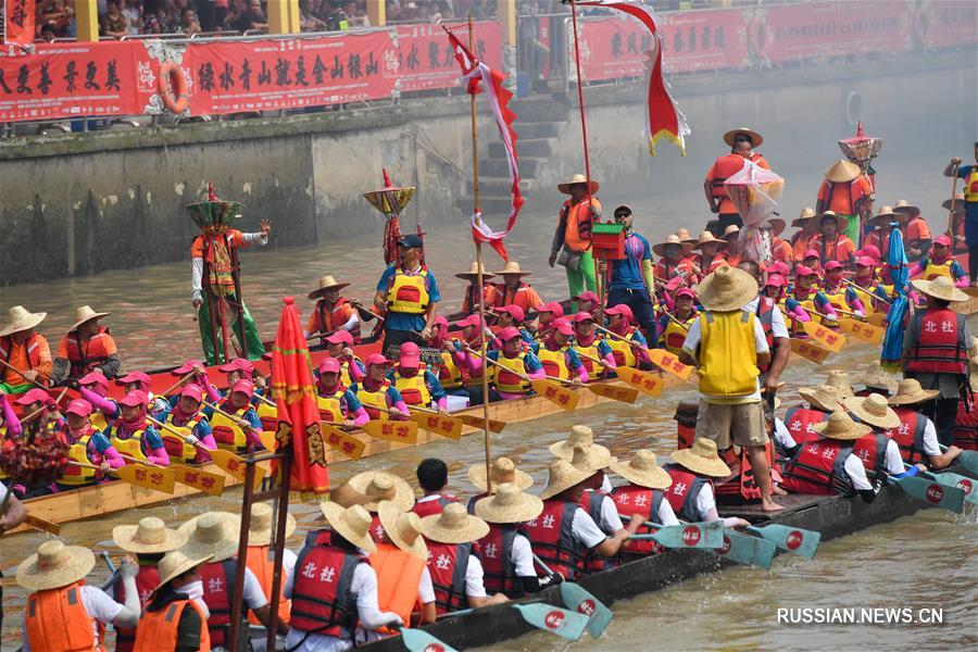 Здоровье нации -- Драконовые челны в провинции Гуандун