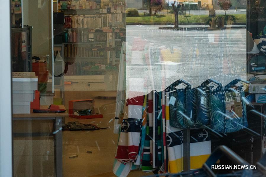 (国际)(2)美国加州发生6.4级地震