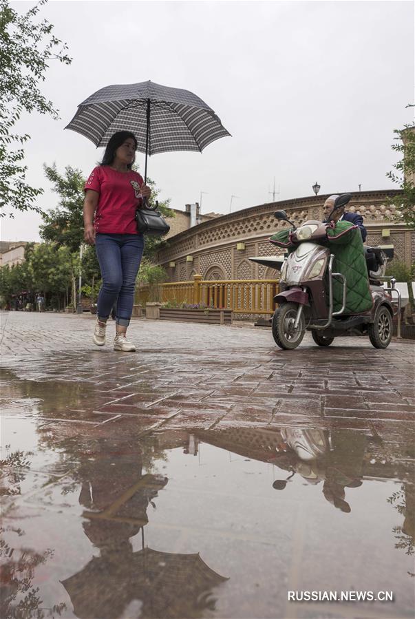 Прогулка по Кашгару после дождя