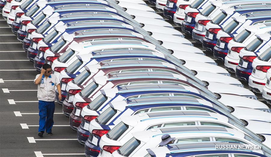 В первой половине 2019 года в Китае было произведено 12,132 млн, продано 12,323 млн автомобилей