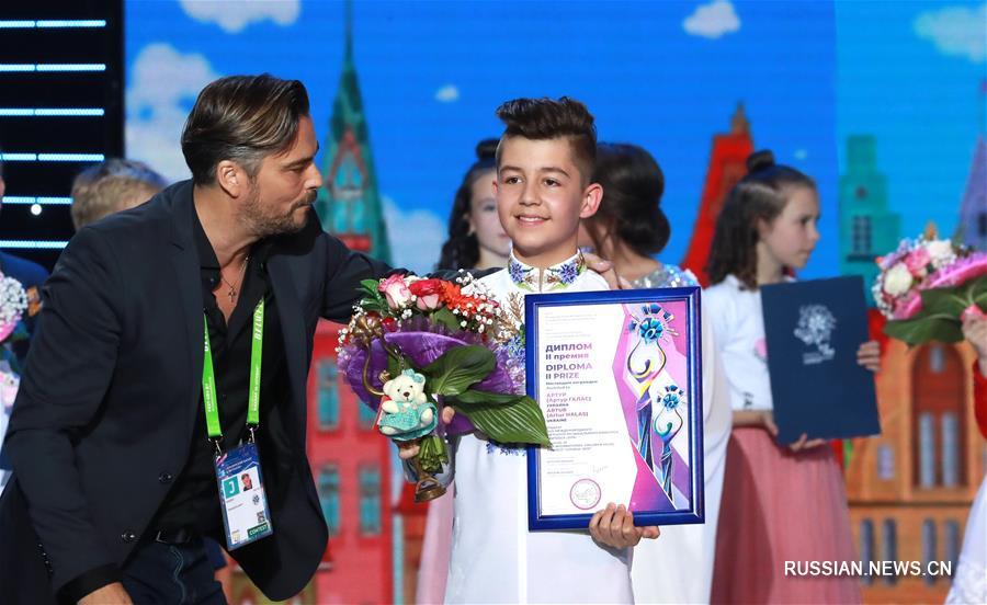 Ксения Галецкая из Беларуси победила в XVII Международном детском конкурсе "Витебск-2019"  