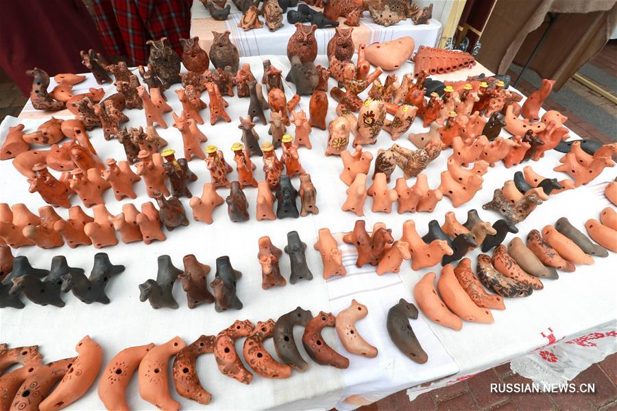 В Витебске прошел международный конкурс мастеров-ремесленников "Салавейка" 