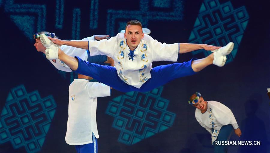 В Беларуси торжественно открылся XXVIII Международный фестиваль искусств "Славянский базар в Витебске" 