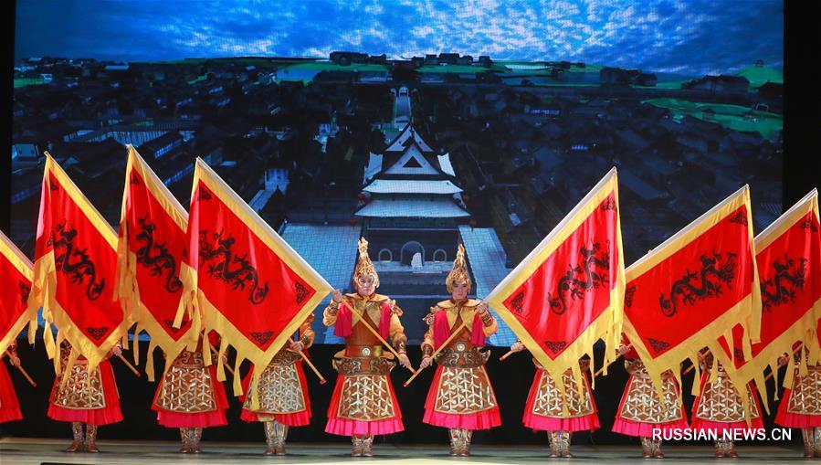 Китайские артисты представили в Витебске цирковое шоу "Радуга на Шелковом пути"