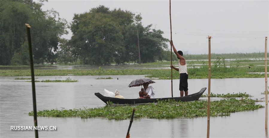 В Индии продолжаются наводнения