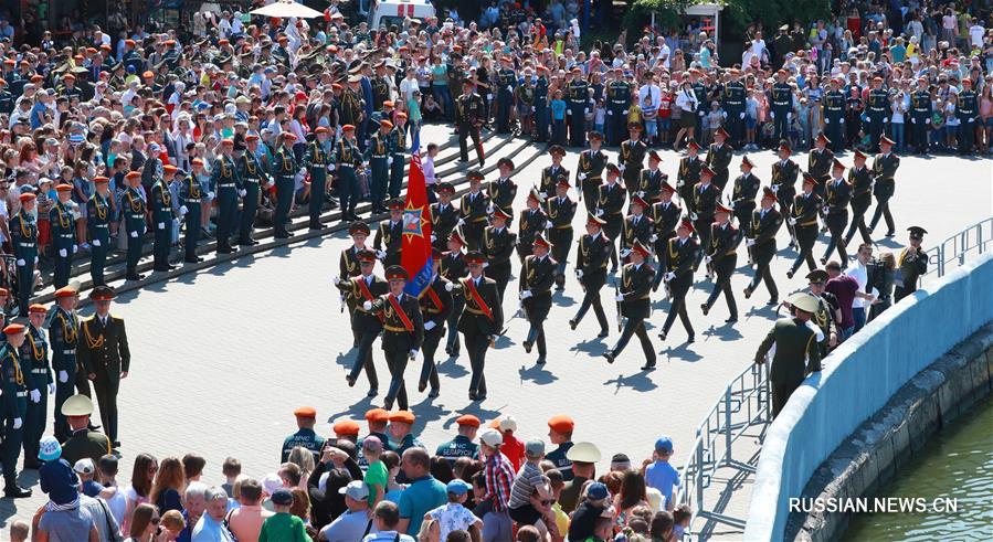 В Минске состоялись торжества в честь Дня пожарной службы
