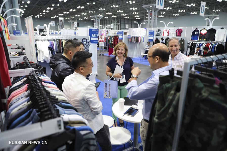 В Нью-Йорке проходит 20-я Китайская выставка-продажа текстиля и одежды