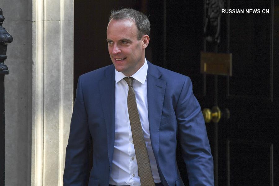 Премьер-министр Великобритании Борис Джонсон провел первое заседание кабинета министров 