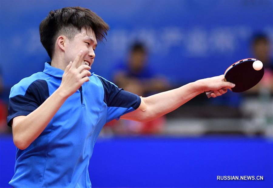 Настольный теннис -- Национальное первенство: Хоу Инчао завоевал "золото" в мужском одиночном разряде