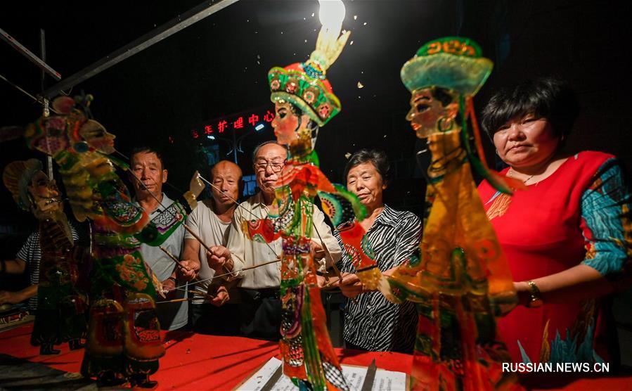 Театр теней в хошуне Байрин-Цзоци