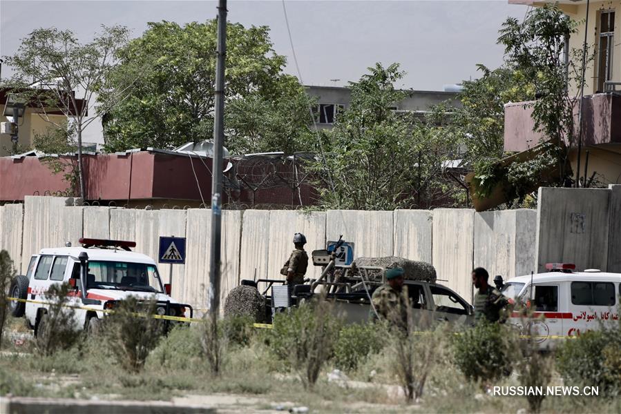 （国际）（1）阿富汗首都喀布尔汽车炸弹爆炸95人受伤