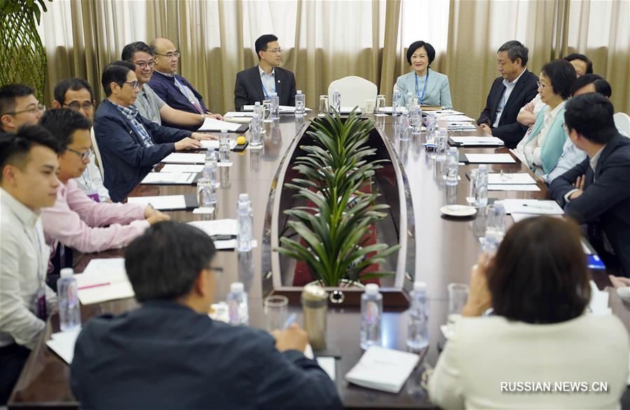 Общественность Сянгана должна сплотиться и заявить о себе во весь голос, чтобы поскорее покончить с насилием и хаосом