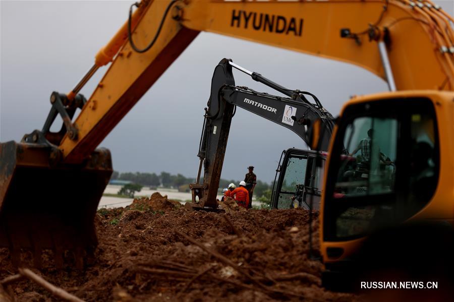 Число жертв оползня в Мьянме возросло до 51 человека