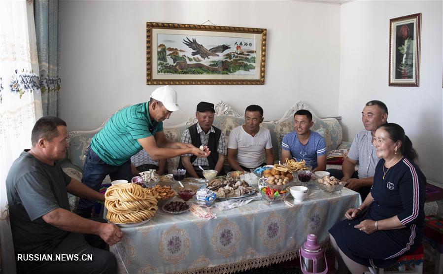 Новая жизнь казахских скотоводов Синьцзяна 