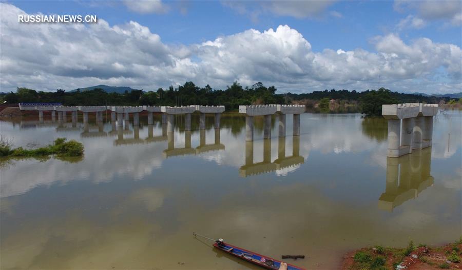 Строительство скоростного шоссе Китай - Лаос