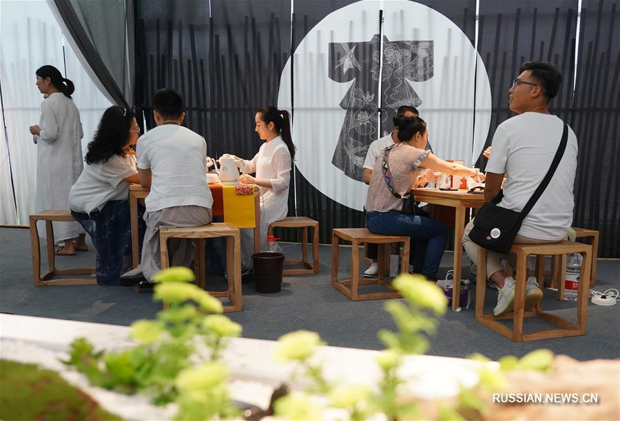 Открытие 7-й Международной чайной ярмарки западного региона Китая