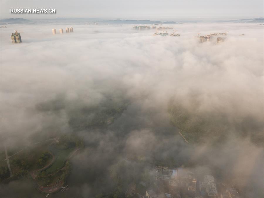 Утренний туман над Гуйяном