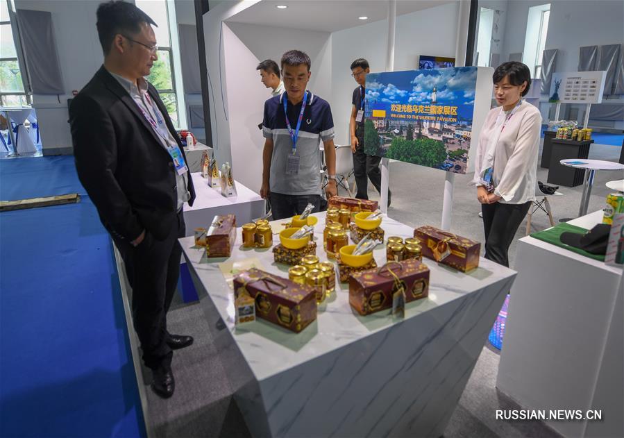 Товары из стран "Пояса и пути" пользуются спросом на ярмарке Китай -- Северо-Восточная Азия