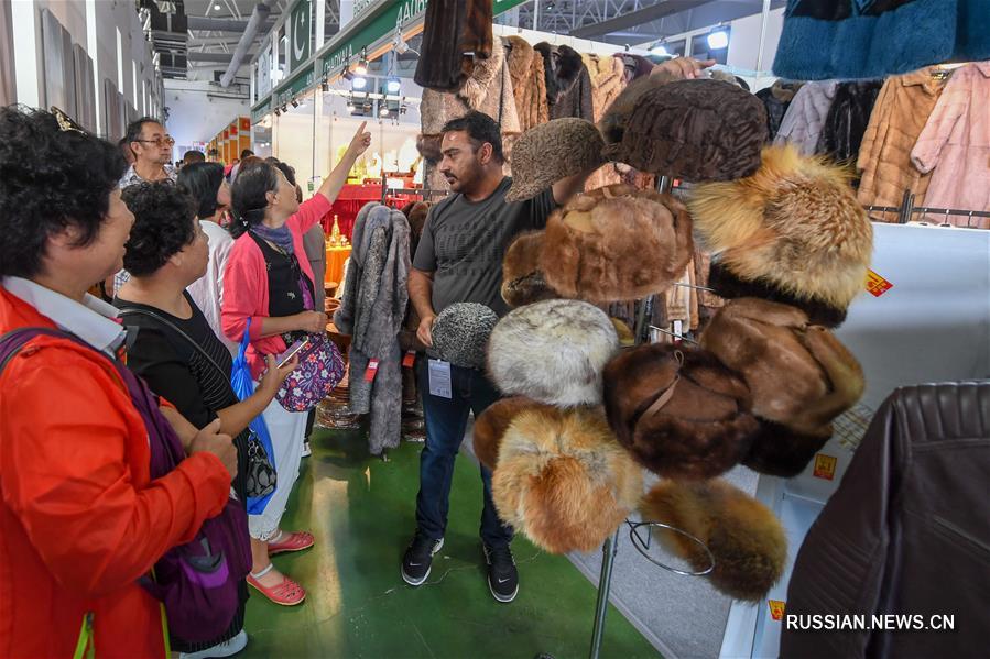 Товары из стран "Пояса и пути" пользуются спросом на ярмарке Китай -- Северо-Восточная Азия