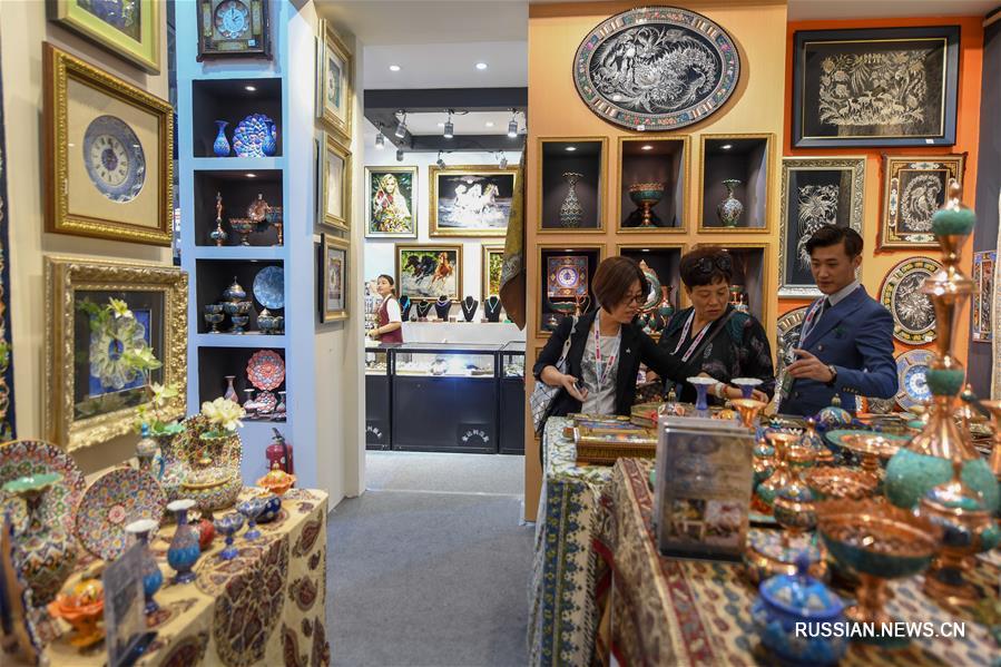 Товары из стран "Пояса и пути" пользуются спросом на ярмарке Китай -- Северо-Восточная Азия