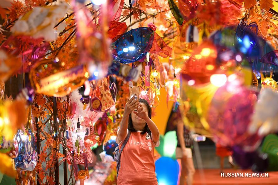В Куала-Лумпуре создается атмосфера Праздника середины осени