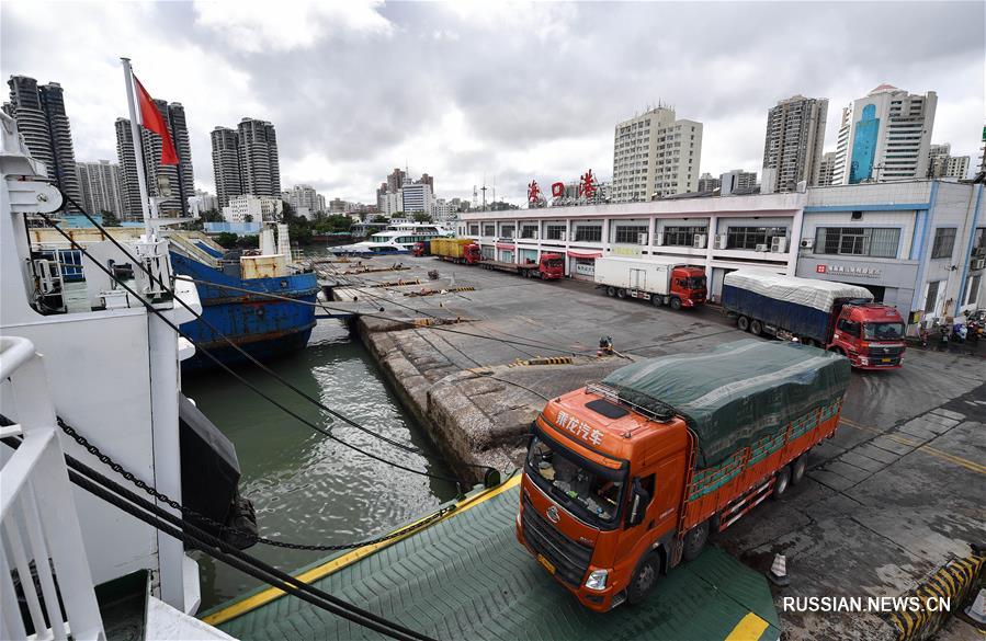 В Цюнчжоуском проливе на юге Китая восстановились паромные перевозки пассажиров 