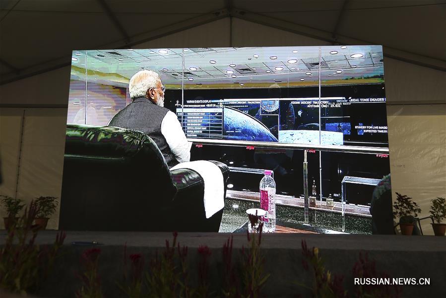 Индия потеряла связь с лунным модулем "Викрам"