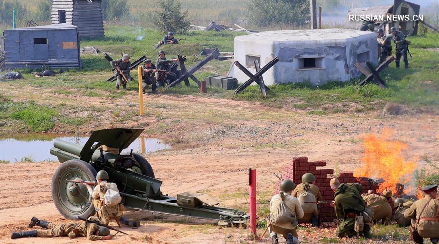 На "Линии Сталина" под Минском прошла военно-историческая реконструкция боев 1941 года