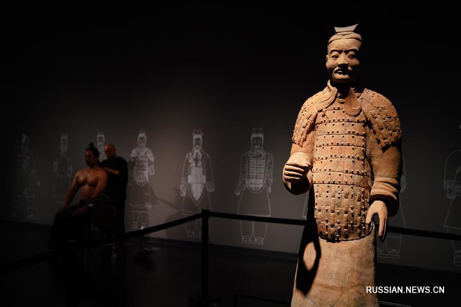 В Пекине открылась выставка шедевров эпохи династий Чжоу, Цинь, Хань и Тан