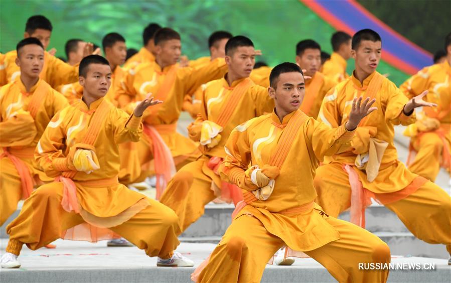 Большой праздник дружбы на 11-х Всекитайских играх по традиционным видам спорта национальных меньшинств 