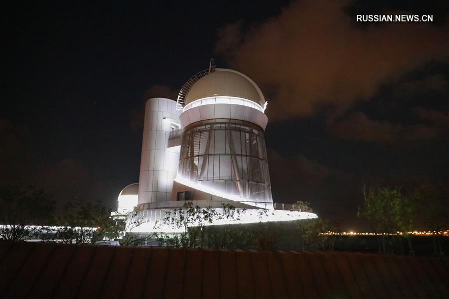 В строящемся Шанхайском планетарии впервые включили освещение