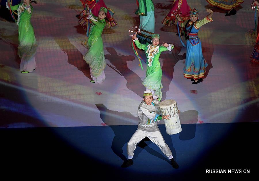 В Чжэнчжоу завершились 11-е Всекитайские игры по традиционным видам спорта национальных меньшинств