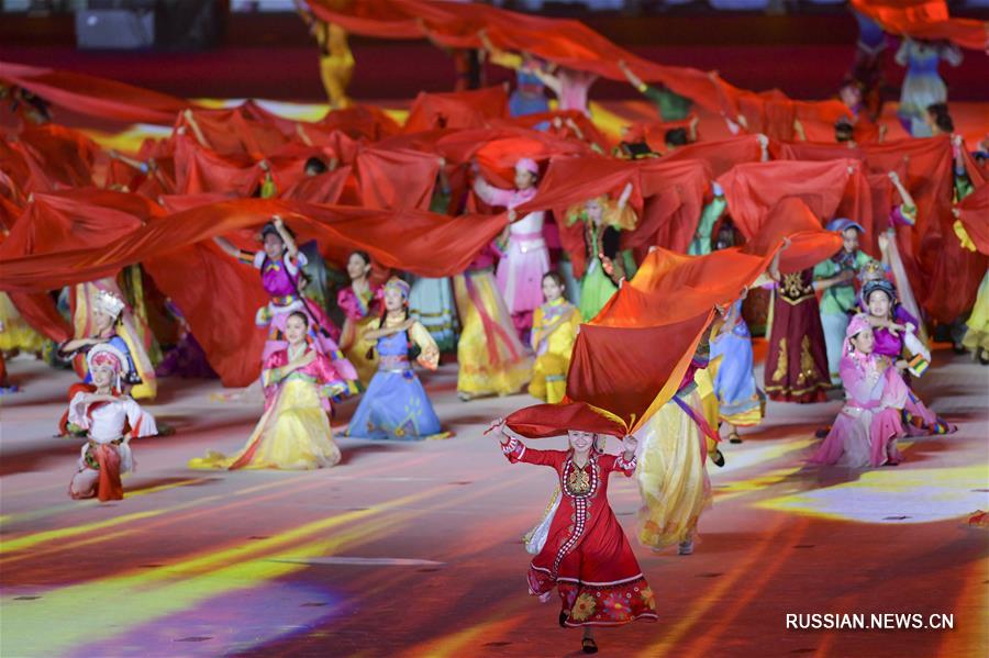 В Чжэнчжоу завершились 11-е Всекитайские игры по традиционным видам спорта национальных меньшинств