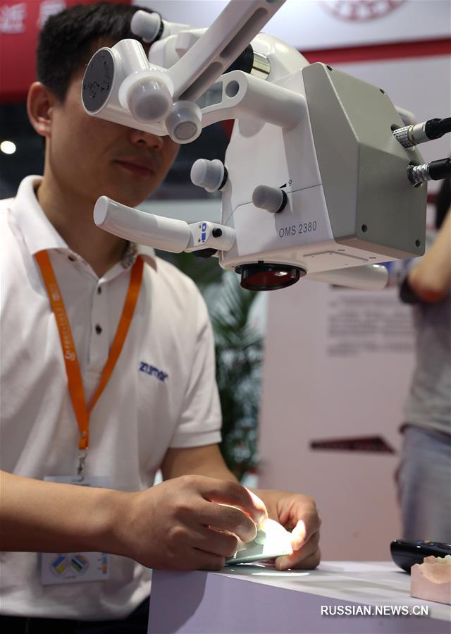 Оригинальные разработки китайских вузов на 21-й Китайской международной промышленной выставке