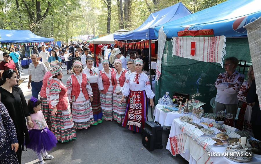 В Ташкенте прошел фестиваль культурных традиций и национальных блюд народов мира