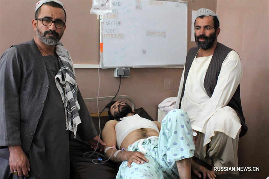 14 человек пострадали при взрыве в афганском городе Кандагар