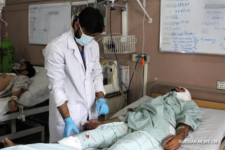 14 человек пострадали при взрыве в афганском городе Кандагар