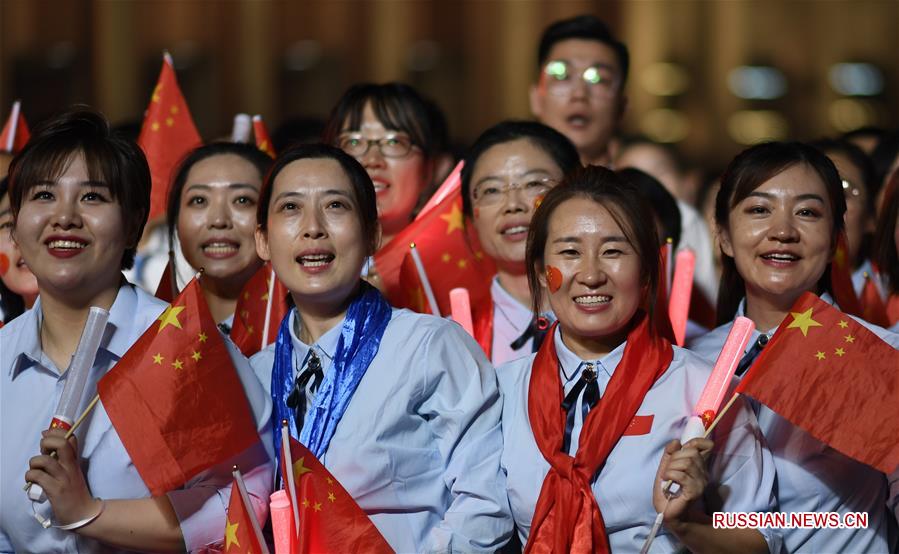 В Пекине прошло гала-представление по случаю 70-летия образования КНР