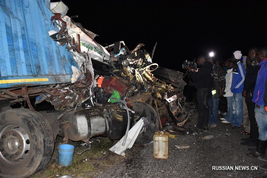 В результате ДТП в Кении погибли 13 человек